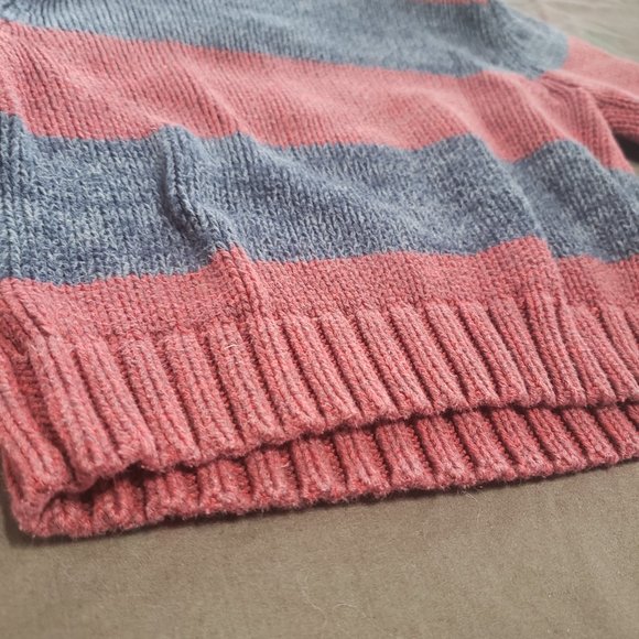 Knit Striped Sweater Old Navy Size Red Grey Striped Design 12-18 Months - Picture 4 of 5